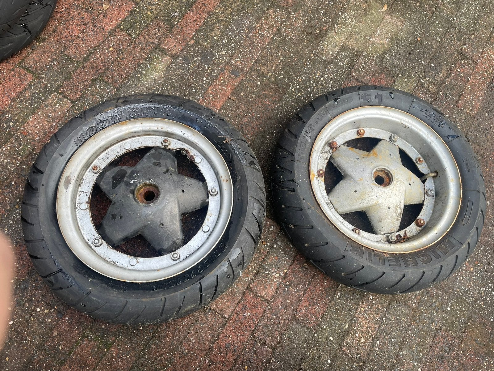 piaggio skipper 125cc achter velg, Ophalen