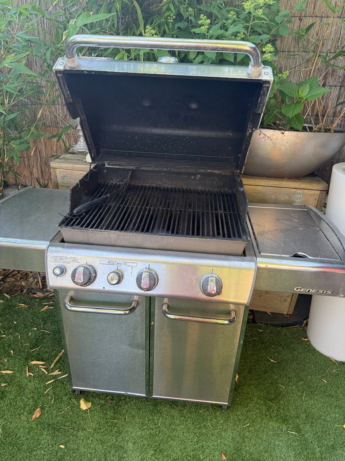 Weber Genesis Gasbarbecue - Gebruikt, Ophalen, Gebruikt