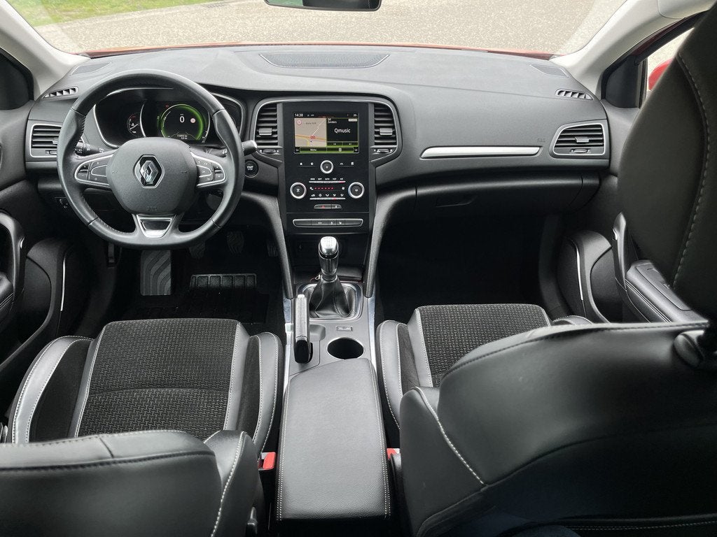 Renault Mégane Estate 1.2 132PK TCe Limited / Camera / Blin, Voorwielaandrijving, 12 maanden, Gebruikt, 4 cilinders