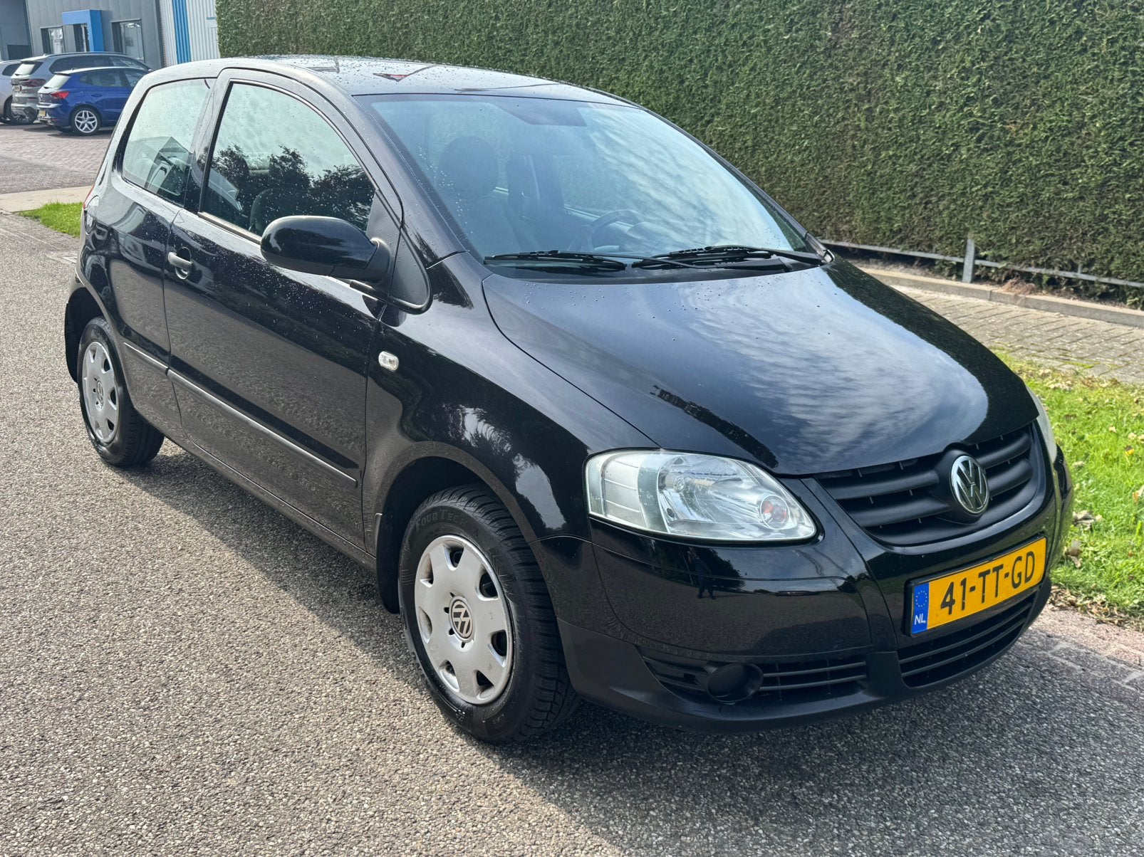 Foto 5 van Nette Volkswagen Fox 1.4 2007 Zwart Airco Nieuwe Apk