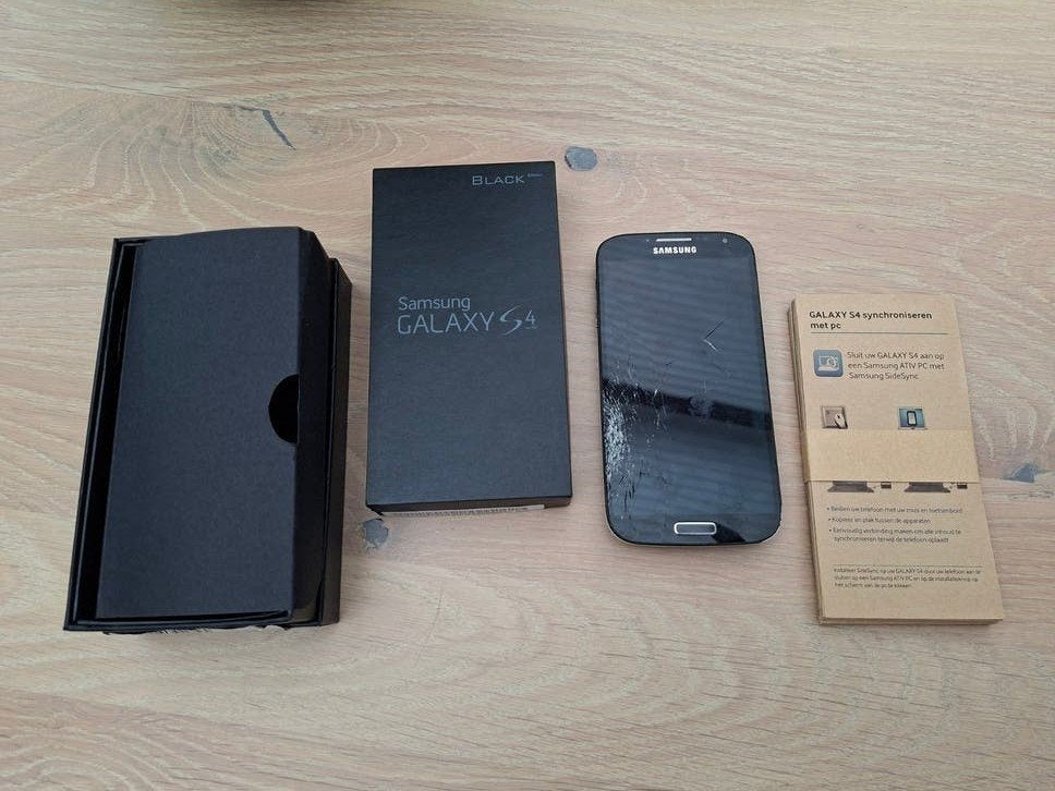 Samsung Galaxy S4 Zwart - Scherm gebroken, Zwart, Touchscreen, Ophalen of Verzenden, Zonder simlock