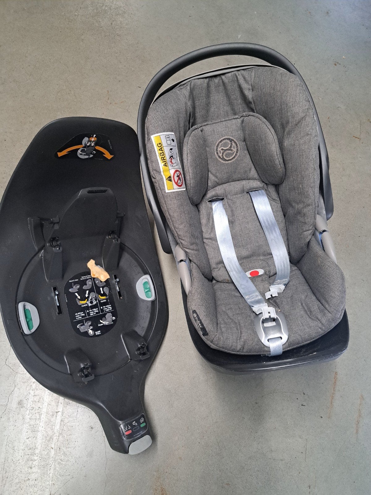 Cybex Aton 5 autostoel met Isofix base, Zijbescherming, Zo goed als nieuw, Isofix, 0 t/m 13 kg