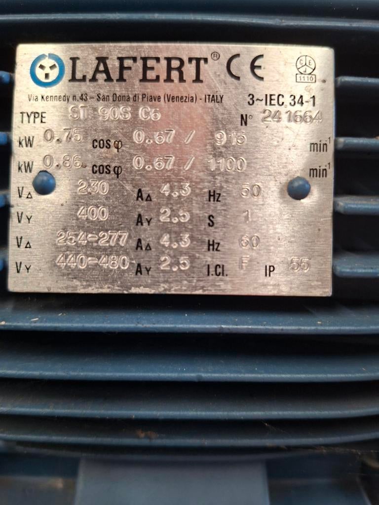 LAFERT Elektromotor 0.75 kW - Type ST 90S C6, Doe-het-zelf en Verbouw, Motoren, Ophalen, Gebruikt, Elektromotor, Minder dan 1400 rpm