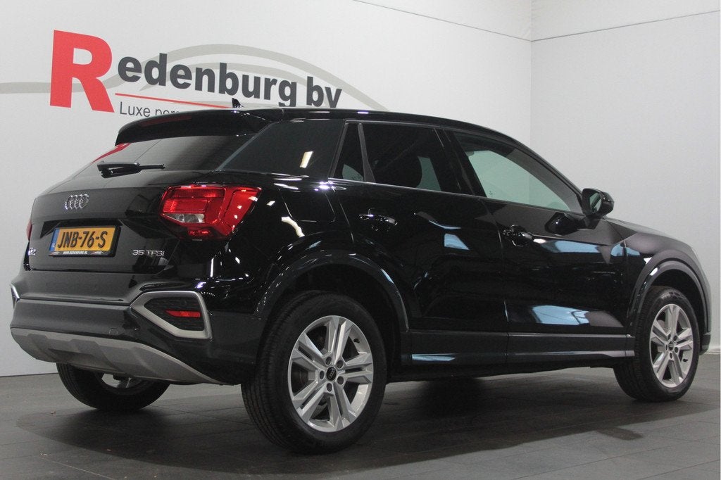 Audi Q2 35 TFSI Advanced edition - Bluetooth / Stoelverw / P, Auto's, Audi, 4 cilinders, 150 pk, Zwart, Bedrijf