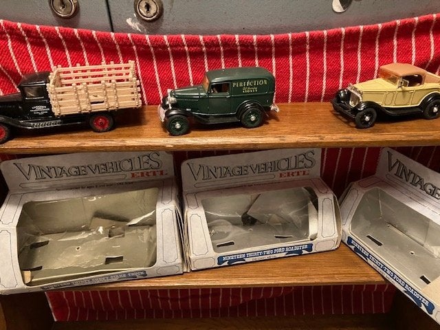 Miniaturauto's ERTL, Overige merken, Ophalen of Verzenden, Zo goed als nieuw, Groter dan 1:32
