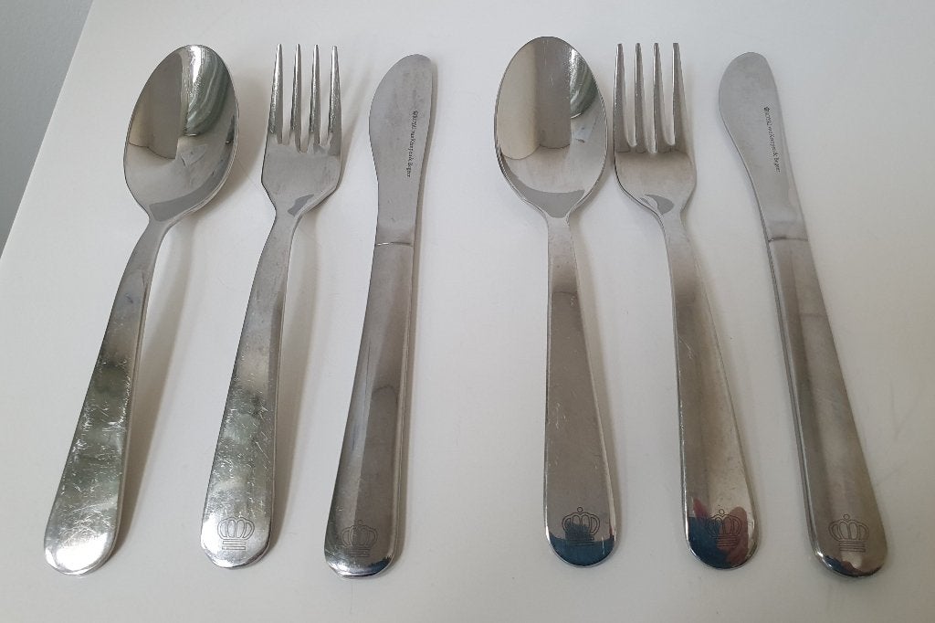 2x vintage Van Kempen & Begeer kinderbestek set, Royal Van Kempen & Begeer, Bestekset, Zo goed als nieuw, Rvs of Chroom