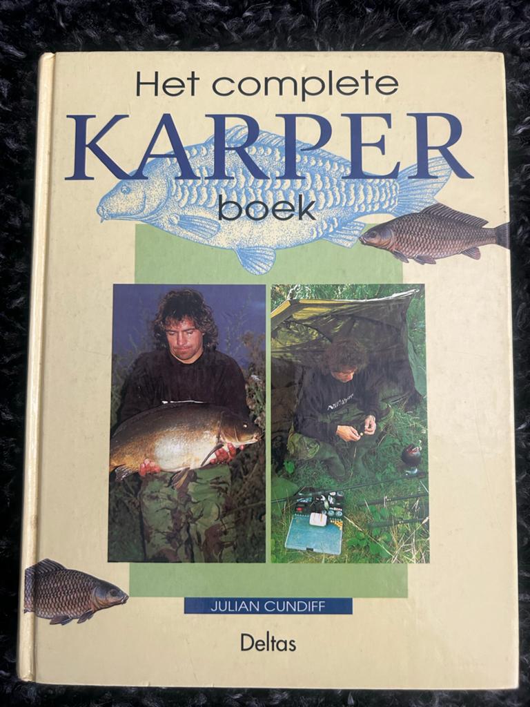 Het complete karperboek - Julian Cundiff, Ophalen of Verzenden