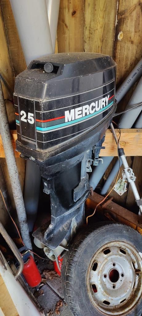 Mercury 25 pk buitenboordmotor + stuur, knuppel en tank, Ophalen, 10 tot 30 pk, Gebruikt, Met afstandsbediening