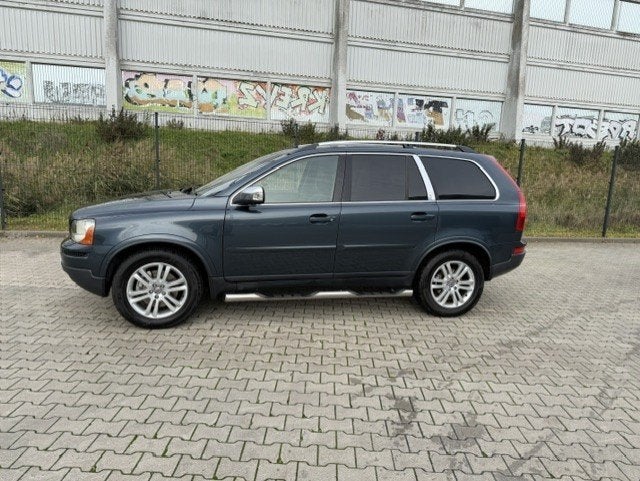 Volvo XC90 2.4 D5 Geartr. Exe/sport 7-SEAT 2006 Blauw, Auto's, Zwart, 241 €/maand, Blauw, 7 stoelen