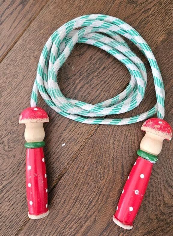 Springtouw met paddenstoel handvatten, Kinderen en Baby's, Ophalen of Verzenden, Gebruikt