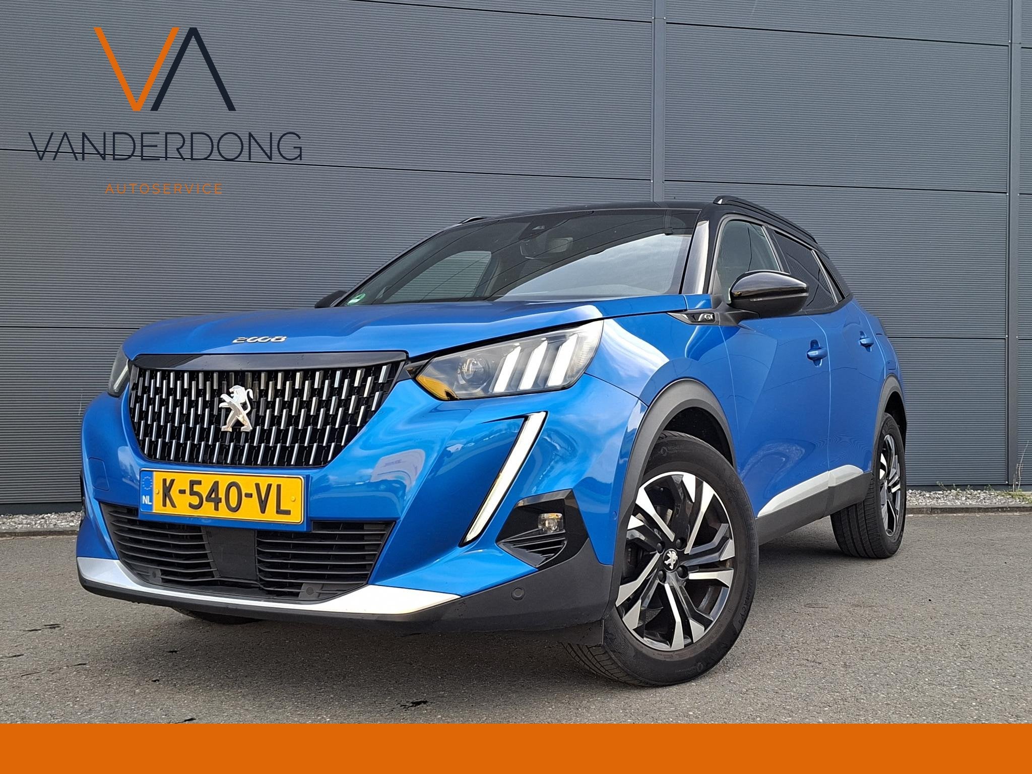 Peugeot 2008 1.2 PureTech GT | Automaat | Carplay | Adaptive, Gebruikt, Euro 6, 1199 cc, Blauw
