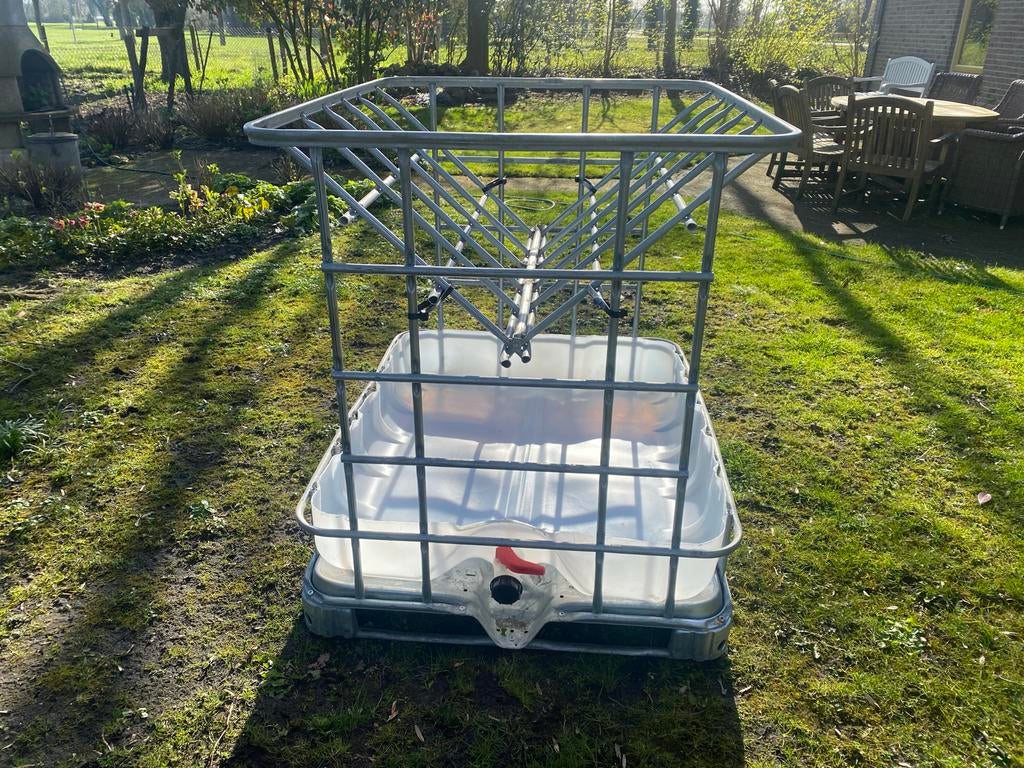 Mooie hooiruif, Ophalen, Vee