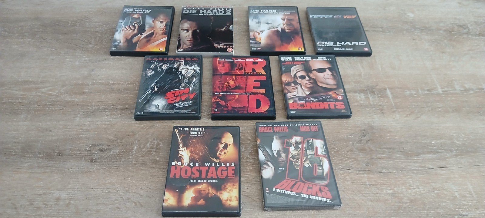 Bruce Willis DVD die hard RED bandits sin city 16 blocks, Engels, Nederlands, Actie, Ophalen of Verzenden