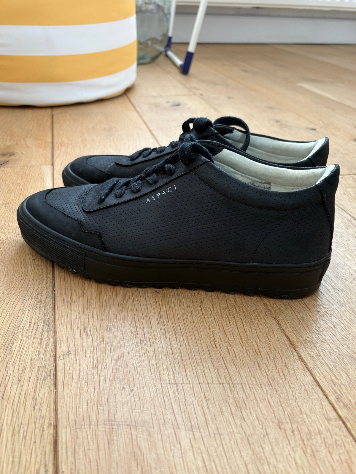 Aspact Sneakers Maat 43, Kleding | Heren, Zwart, Ophalen of Verzenden, Sneakers of Gympen, Zo goed als nieuw