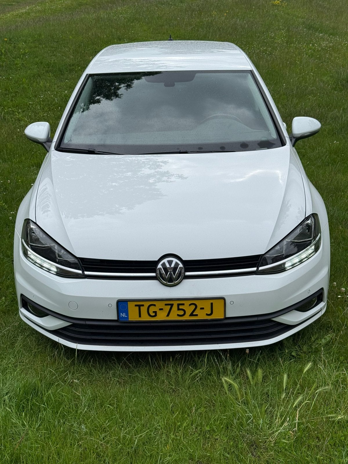 Volkswagen Golf 7.5 1.0 TSI 85KW Hatchback 2018 Wit, Stof, Zwart, 610 kg, Origineel Nederlands