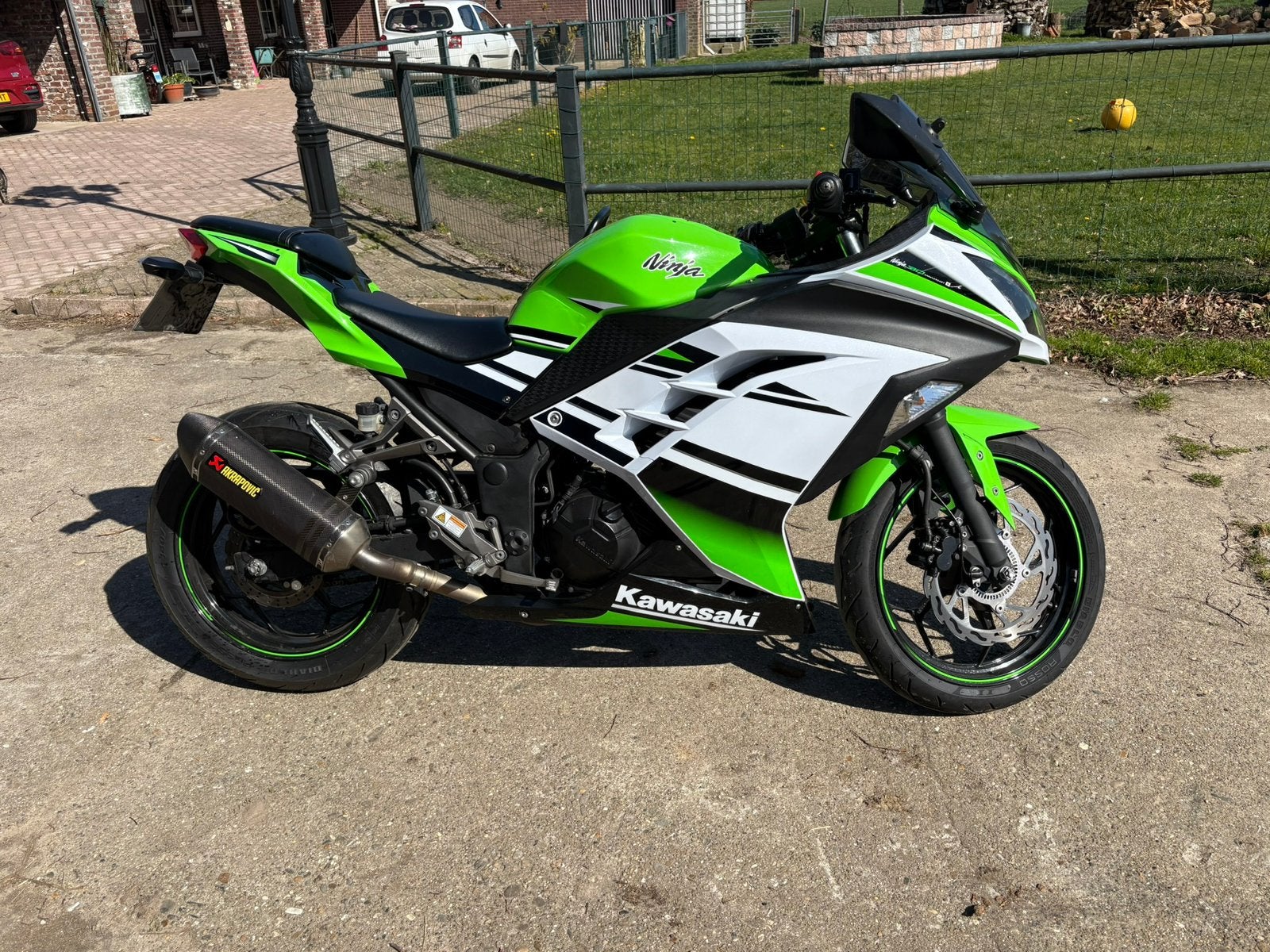 Te koop Kawasaki ninja 300 (abs), 296 cc, 2 cilinders, Occasion, Minimaal motorrijbewijs A2