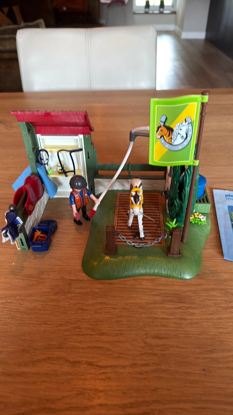 Playmobil 6929 paardenwasplaats, Complete set, Ophalen of Verzenden, Zo goed als nieuw, Figuren