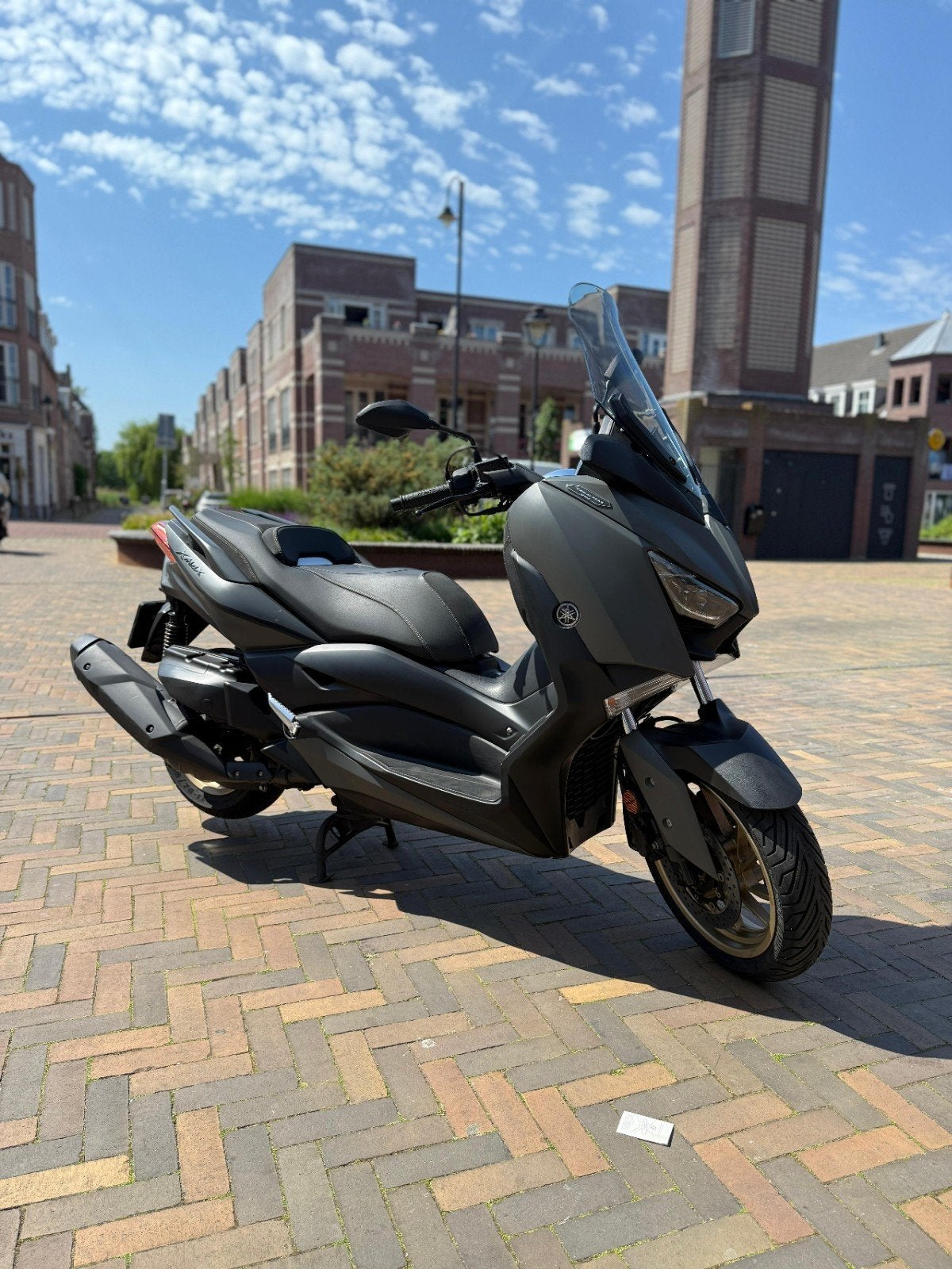 Yamaha X - Max 400 abs  Techmax uitv.  2021, Motoren, Motoren | Yamaha, Gildenplein12, 400 cc, Occasion, Motorrijbewijs A