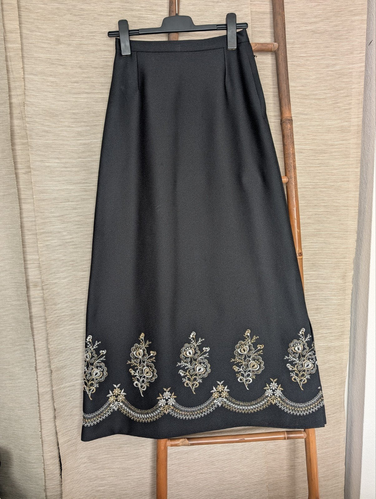 Vintage maxi rok met borduurwerk, Kleding | Dames, Maat 38/40 (M), Zwart, Ophalen of Verzenden, Zo goed als nieuw