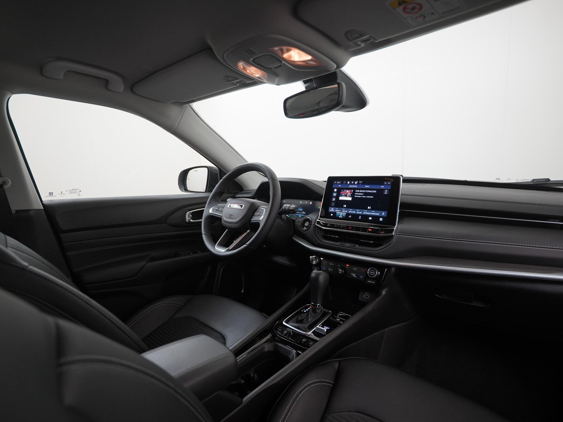 Jeep Compass 4xe 190 Plug-in Hybrid Electric Limited Lease E, Auto's, Automaat, 12 maanden, Euro 6, Leder en Stof