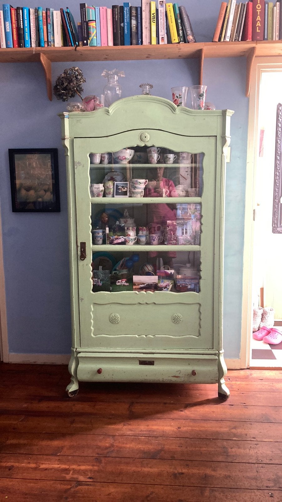 Brocante vitrinekast groen, Antiek en Kunst, Antiek | Meubels | Kasten, Verzenden