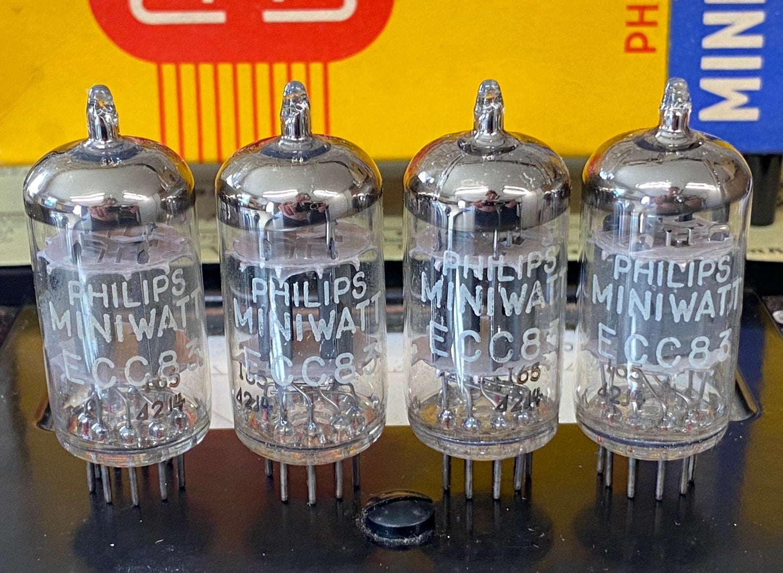 ECC83 Philips Miniwatt Nos Quad & Pair 12AX7 Pholips CV492, Ophalen of Verzenden