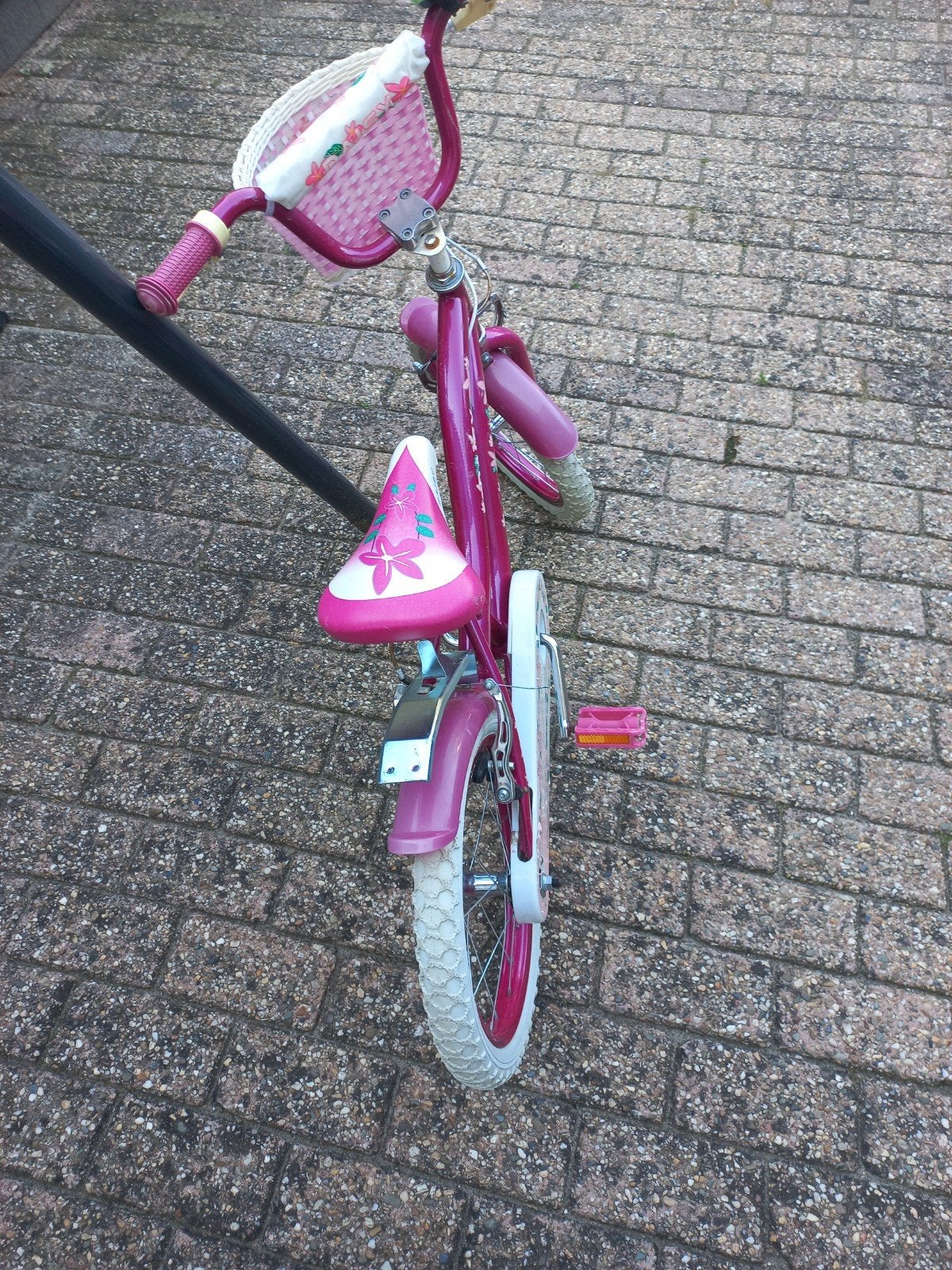 Kinderfiets rose /paars Daisy.16" wielen, Ophalen, Verstelbare zitting, Velgrem, Zo goed als nieuw