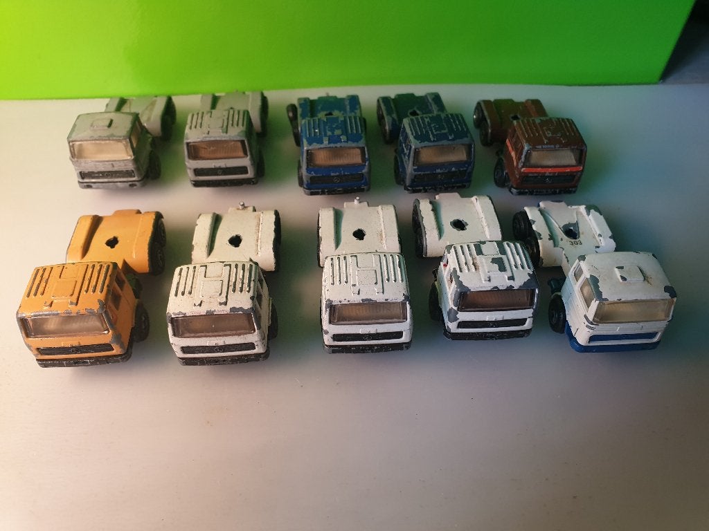 EFSI - 10x Mercedes Truck 1/87, Ophalen of Verzenden, Gebruikt, Bus of Vrachtwagen, Efsi