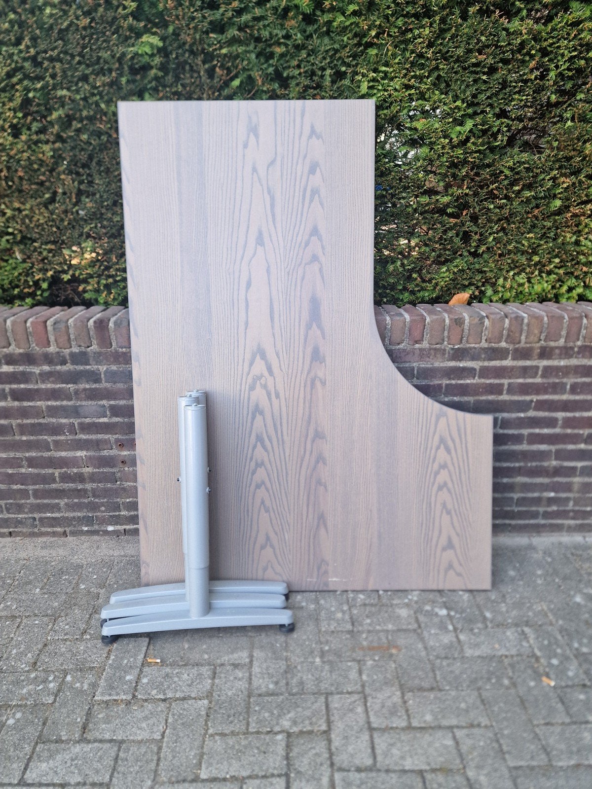 IKEA Galant Bureau - Grijs/Houtnerf met T-poot, Ophalen, Demontabel, Gebruikt, Spaanplaat of MDF