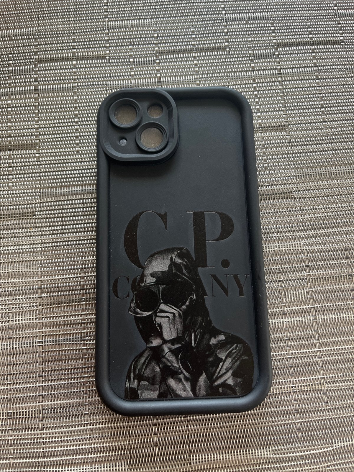 Zwart iPhone 13 Hoesje met C.P. Company Design, Telecommunicatie, Mobiele telefoons | Hoesjes en Frontjes | Apple iPhone, Nieuw