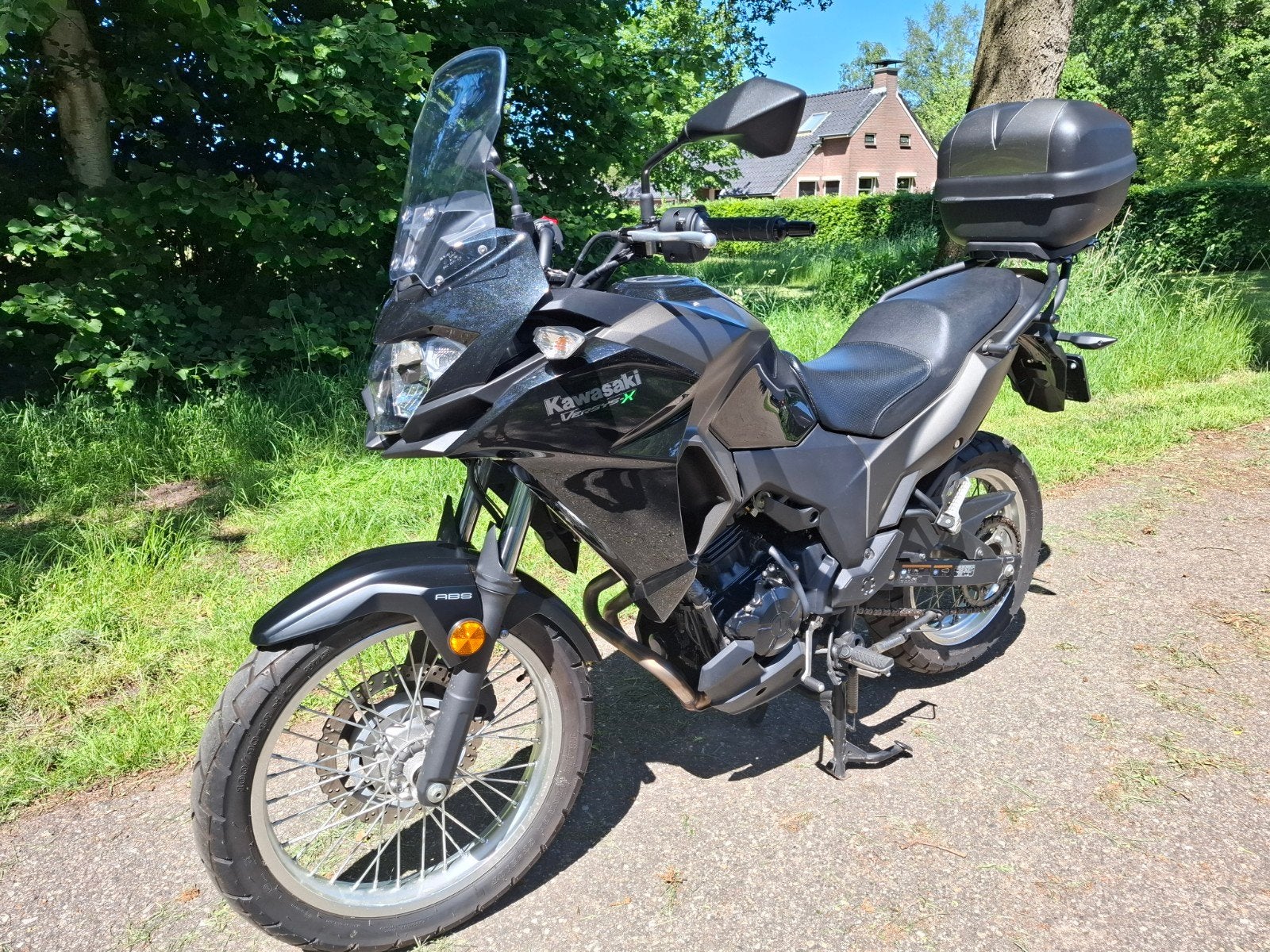 Kawasaki Versys-X 300 met topkoffer 1350km!, Particulier, Toermotor