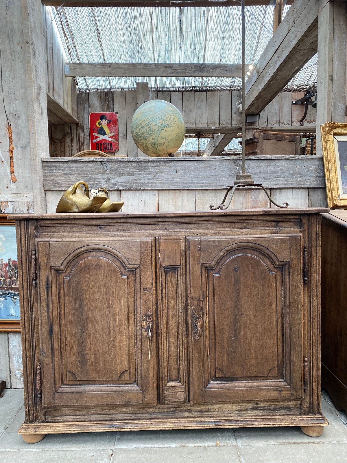 Stoer landelijke Franse kast dressoir, Ophalen