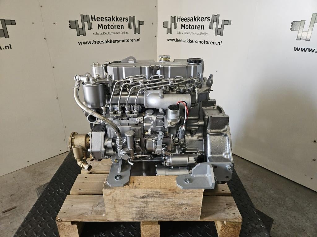 Mitsubishi S4Q 2 marine, Ophalen of Verzenden, Nieuw, Dieselmotor, 1800 rpm of meer
