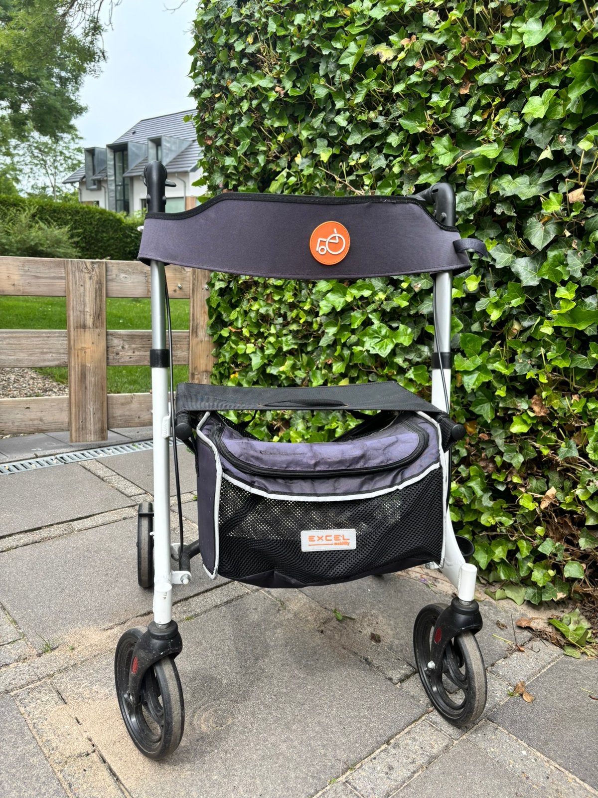 Rollator, Ophalen, Gebruikt