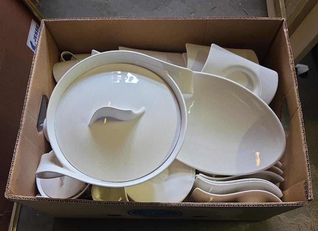 Villeroy & Boch New Wave servies, Ophalen, Zo goed als nieuw, X, Overige stijlen