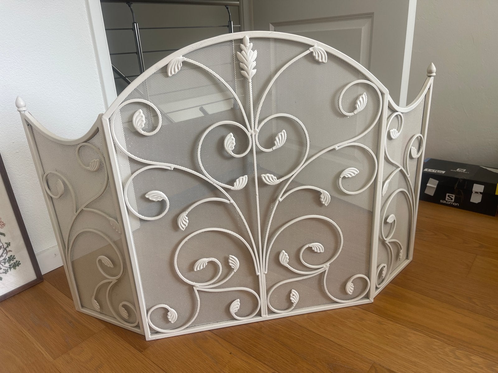 Decoratief Haardscherm - Crèmekleurig Metaal met Bladmotief, Ophalen, Zo goed als nieuw, Vrijstaande haard, Overige soorten