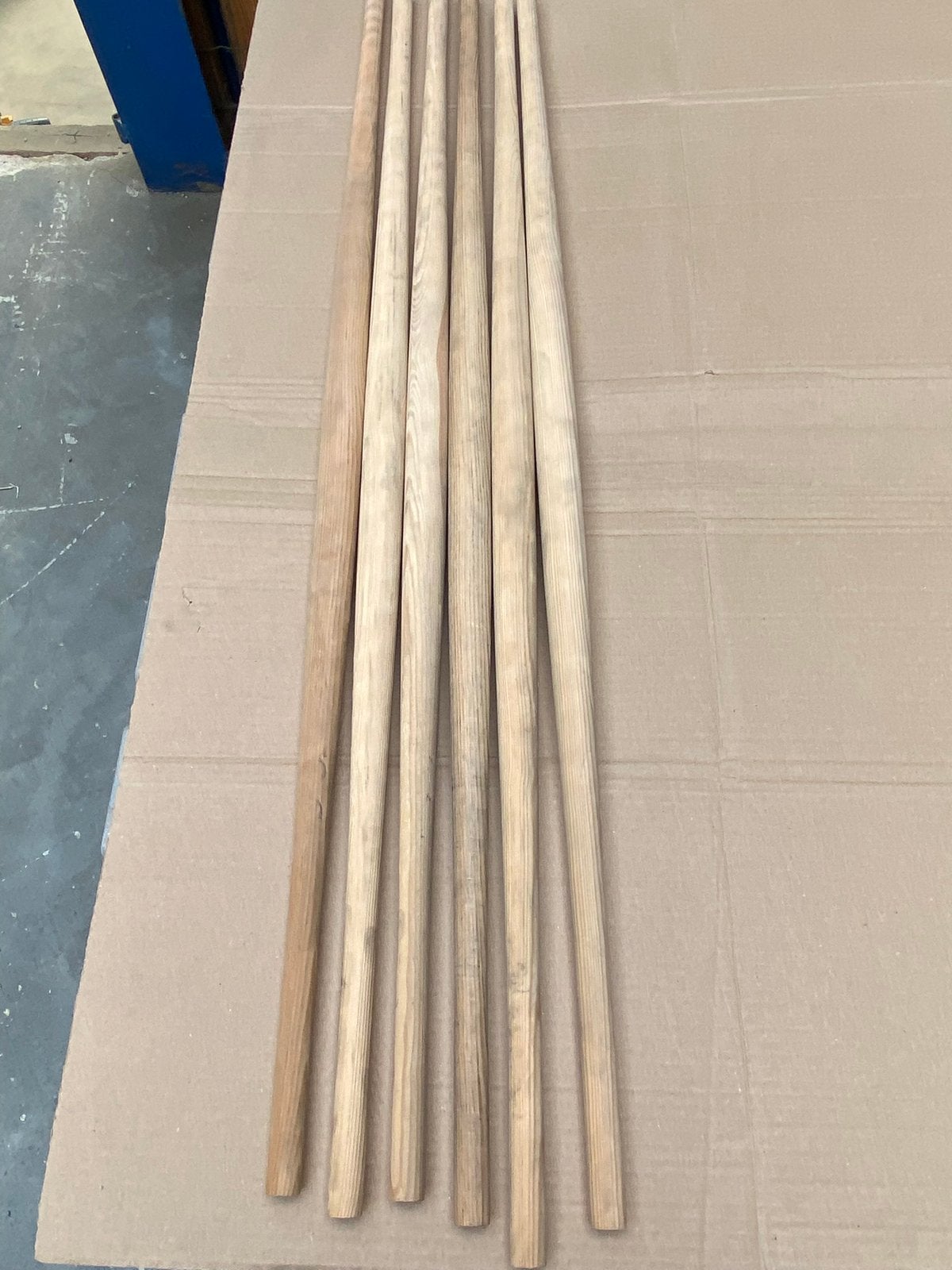Balustrade spijltje grenen, Doe-het-zelf en Verbouw, Hout en Planken, Ophalen, 25 tot 50 mm, Grenen, Overige typen