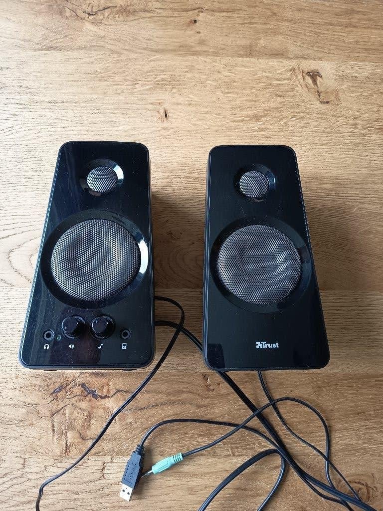 Fraaie Trust PC-speakers met pianolak, Trust, Ophalen of Verzenden, Gebruikt