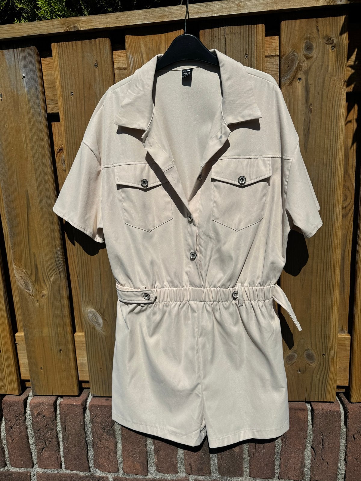 Shein Playsuit Beige Maat M, Ophalen of Verzenden, Zo goed als nieuw, Maat 38/40 (M), Beige