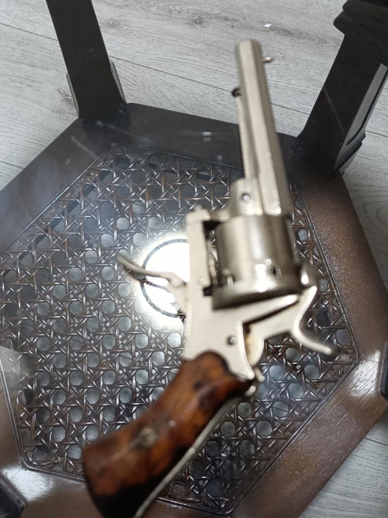 Antieke Penvuur Revolver 7mm - Vrijgesteld Sierwapen, Ophalen of Verzenden