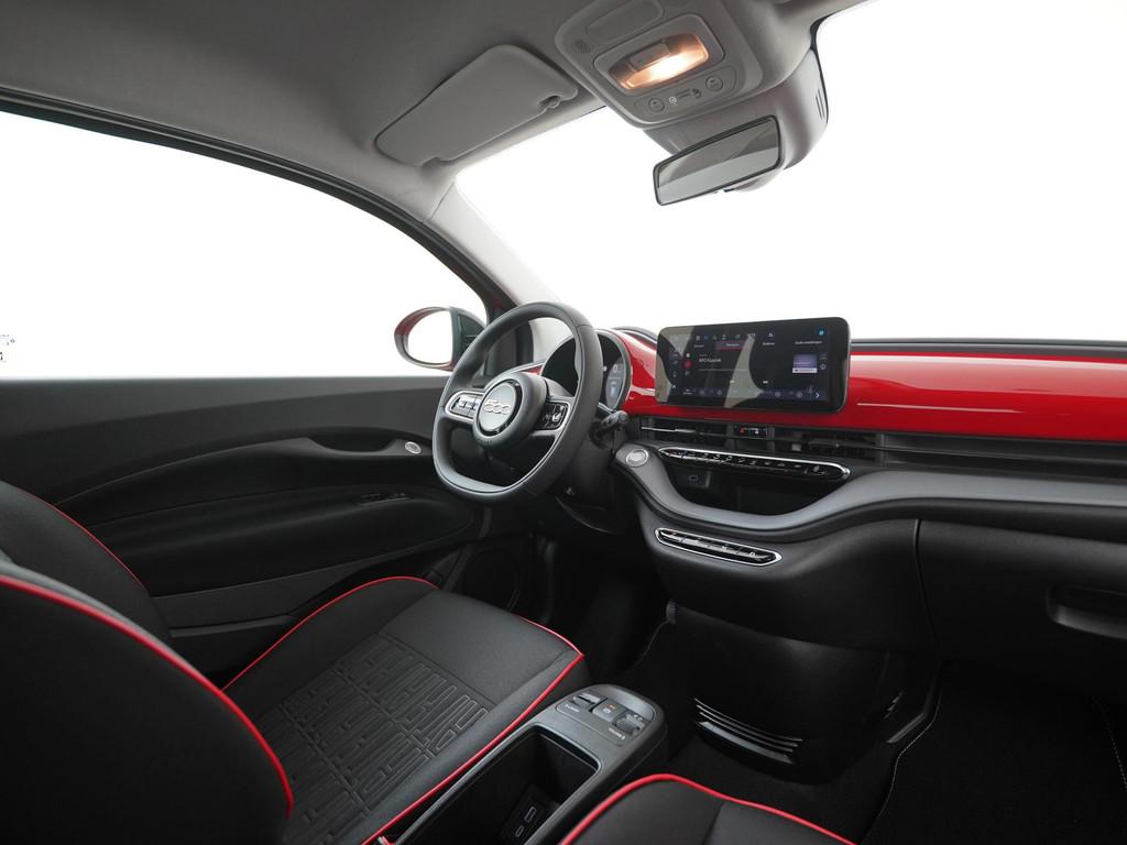 Fiat 500e RED 24 kWh | Camera | Digital Cockpit | Zondag Ope, Auto's, 12 maanden, Stof, Gebruikt, Origineel Nederlands