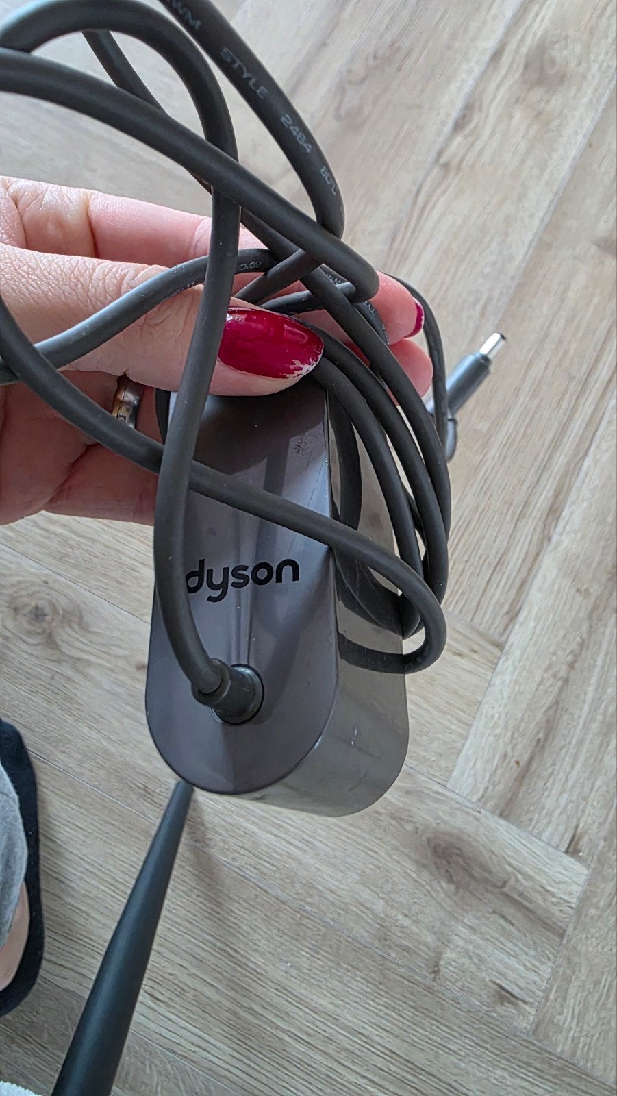 Dyson oplader & Wandhanger