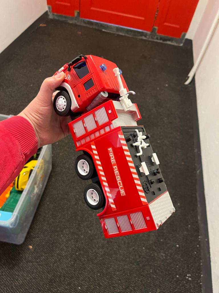 Rode brandweerwagen speelgoedauto, Ophalen of Verzenden, Zo goed als nieuw