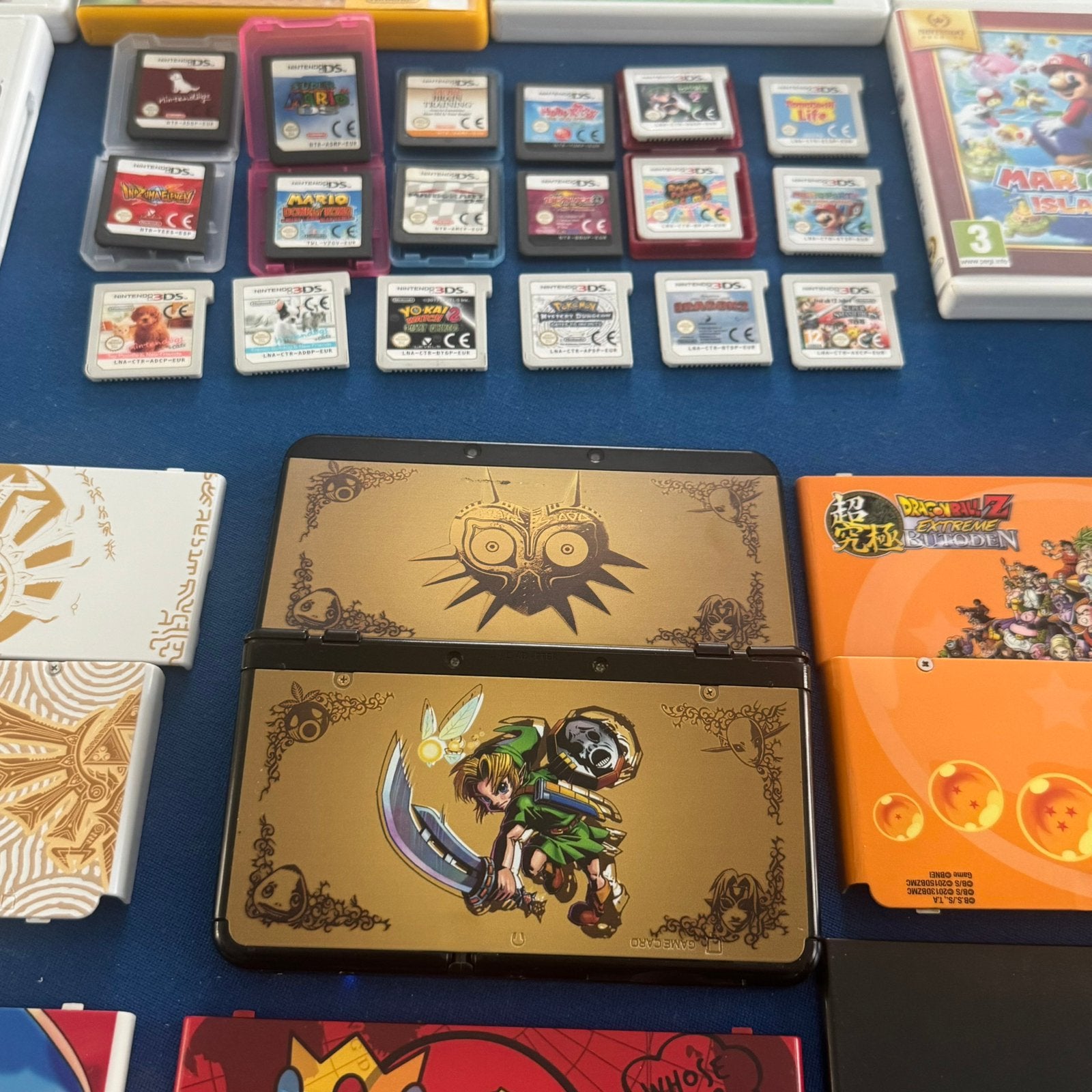 New 3DS Zelda Plates (Nieuw) + 64 GB, Meer 3DS te koop!, Met games, Zwart, Ophalen of Verzenden, 3DS