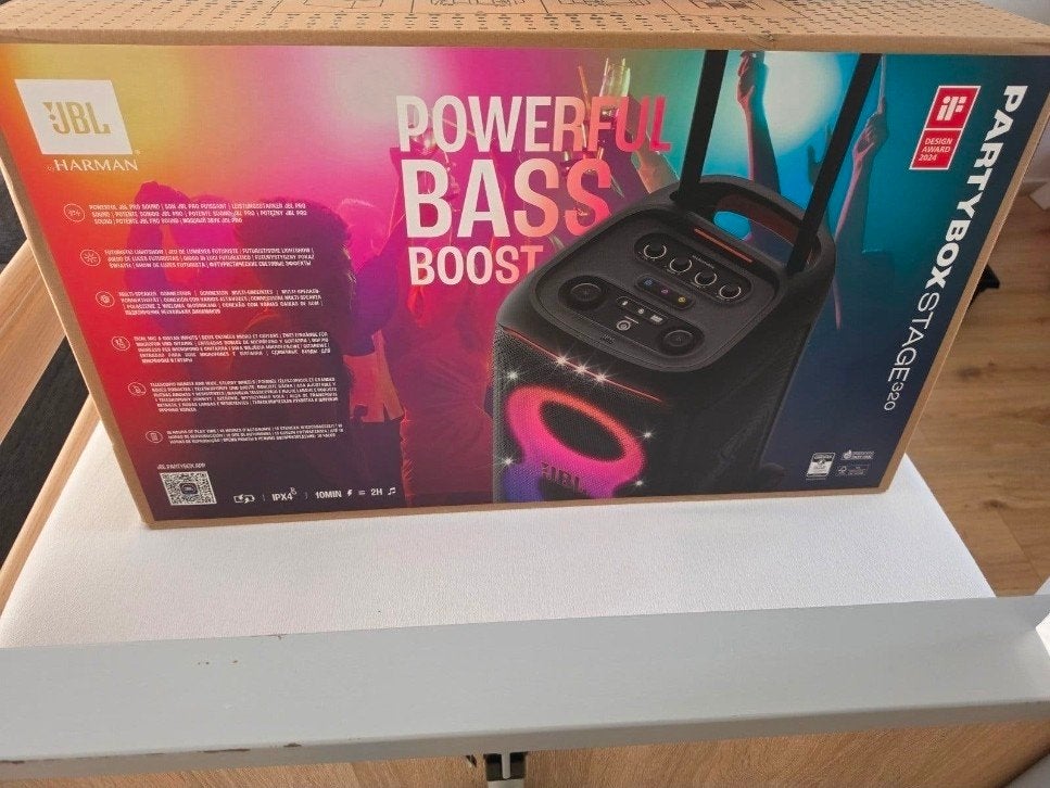 JBL PartyBox Stage 320 met draadloze microfoon set NIEUW!, Audio, Tv en Foto, Luidsprekers, JBL, Party speaker, Ophalen of Verzenden