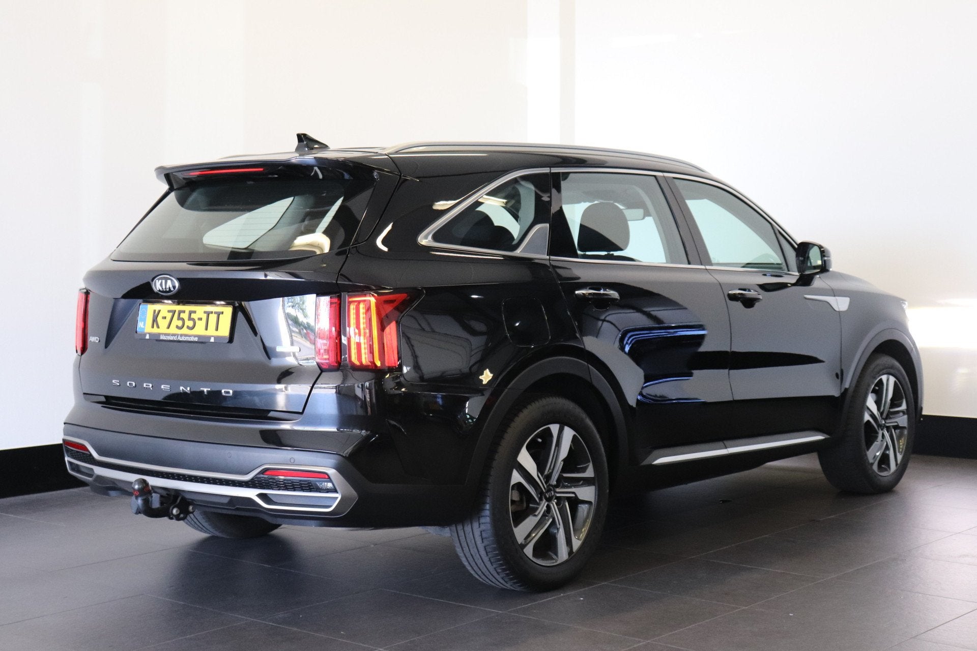 Kia Sorento 1.6 T-GDI Plug-in Hybrid 4WD DynamicLine 7p. | T, Auto's, Dealer onderhouden, Stof, Gebruikt, 4 cilinders