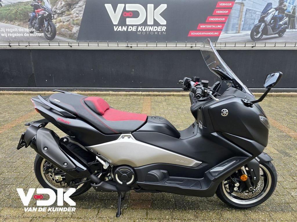 YAMAHA TMAX 25TH ANNIVERSARY (bj 2026), Bedrijf, Onbekend, 652 cc, YAMAHA