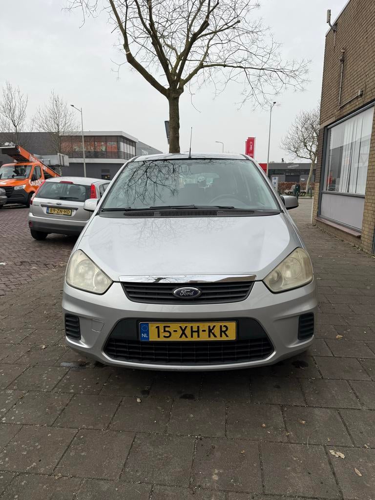 Ford C-Max familie auto, Voorwielaandrijving, 1596 cc, Stof, 4 cilinders