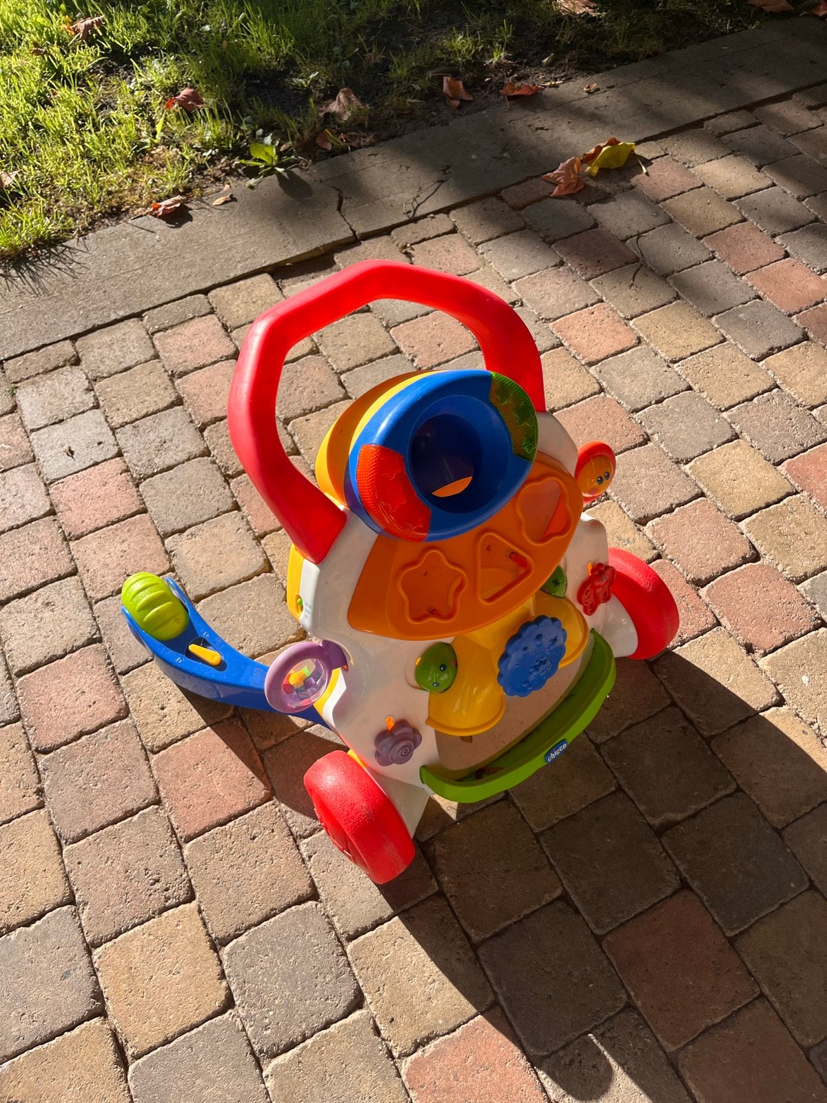 Chicco Baby Walker: Kleurrijke Loopwagen met Activiteiten, Ophalen, Gebruikt, Overige typen, Met licht