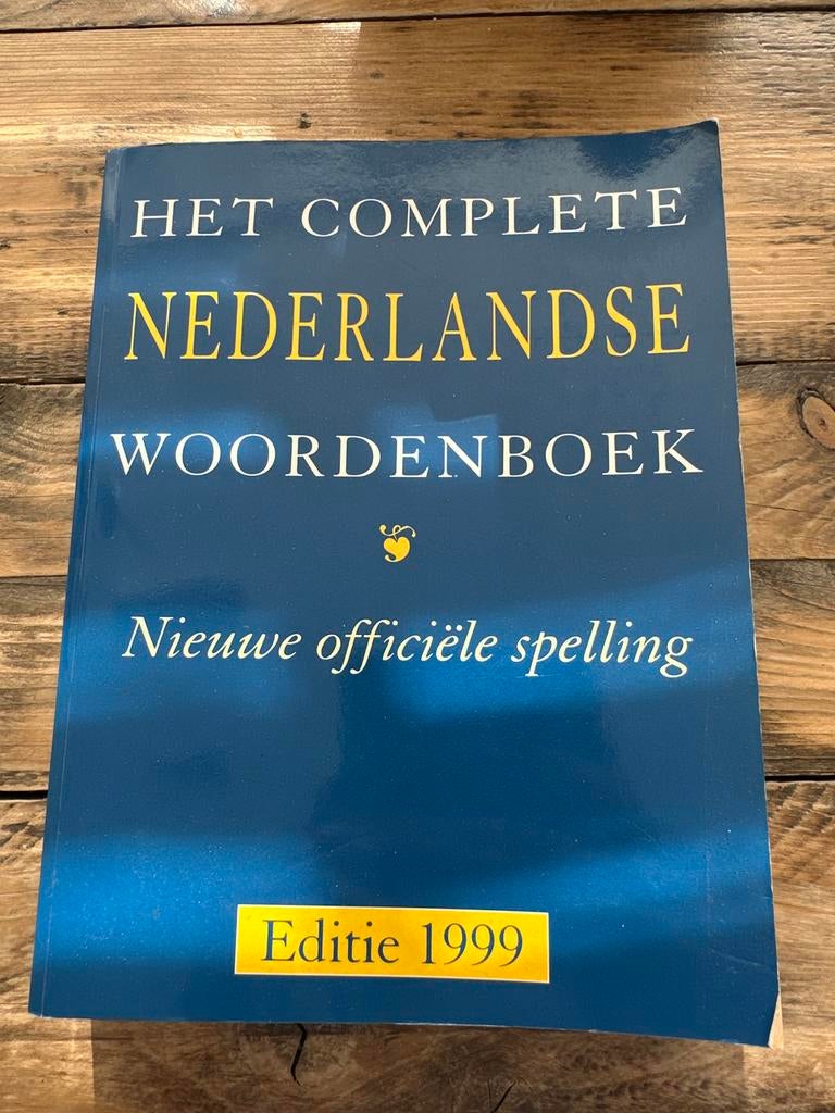 Het Complete Nederlandse Woordenboek - Editie 1999, Boeken, Woordenboeken, Ophalen of Verzenden, Gelezen, Overige uitgevers, Nederlands